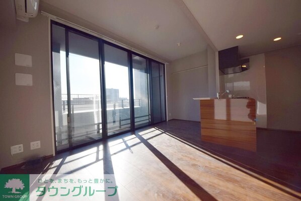 パークアレー川口の物件内観写真